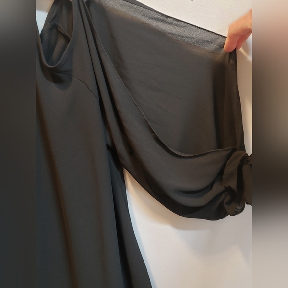 Max Studio NWT Large Black Cold Shoulder 3/4 Sleeve Top - Picture 5 of 6